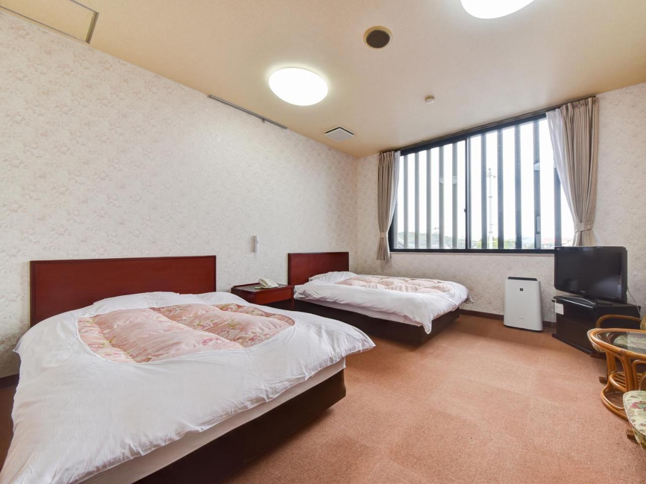 Shichijo Onsen Dome Hotel Kikuchi Exterior photo